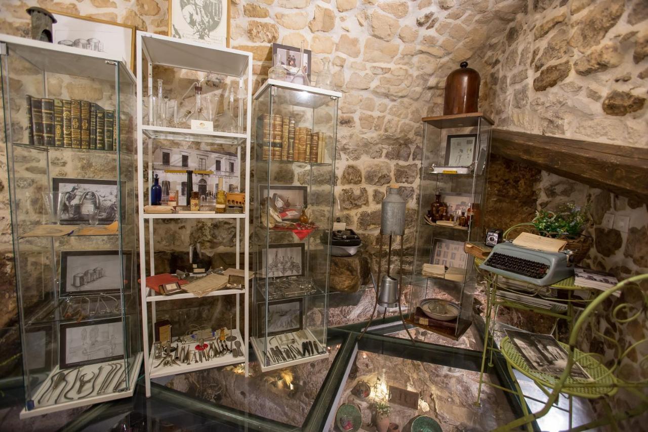 Si-Moutique, Le Case-Grotte Degli Avi 2 Modica Exterior photo